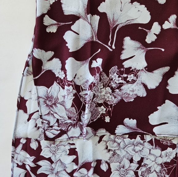 BCBG floral tunic (S) - Picture 8 of 8